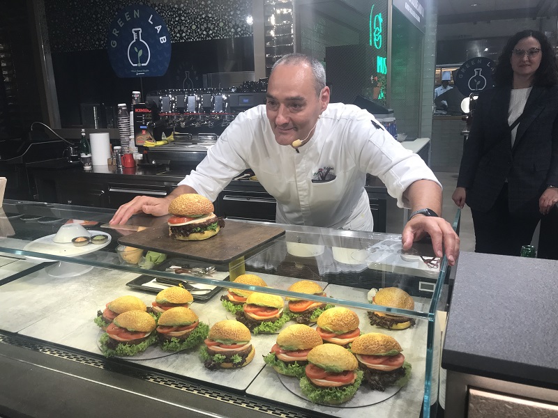 Autogrill apre le porte della Factory Food Designers con 4 Top chef